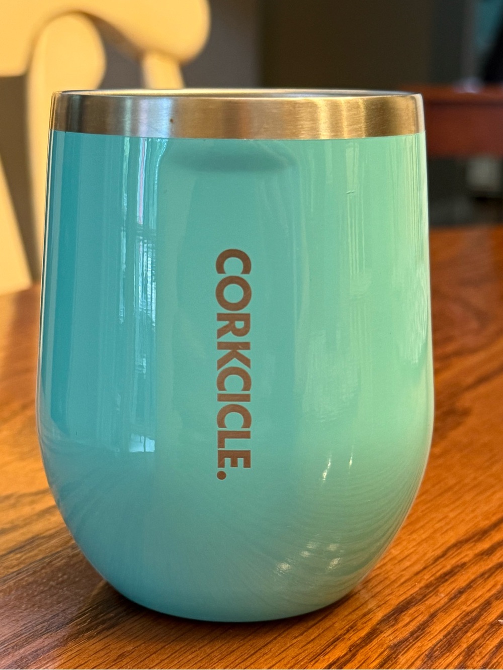 Corkcicle Classic Stemless Wine Cup 12 oz Turquoise Color with Lid